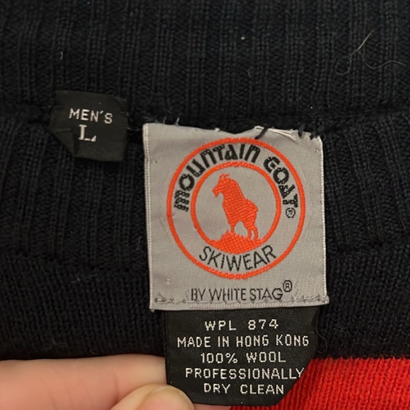 Vintage Men's Ski Sweater 100% wool - Picture 3 of 5